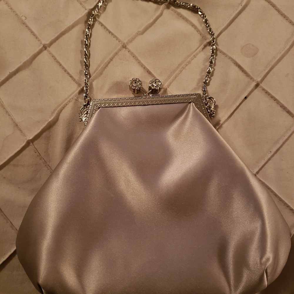 Nordstrom silk evening handbag w/clasp